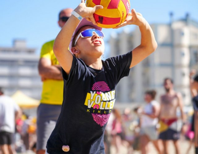 25° YOUNG VOLLEY MAGGIO